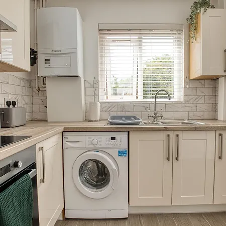 Crediton Cosy 3 Bedroom House - * Bristol