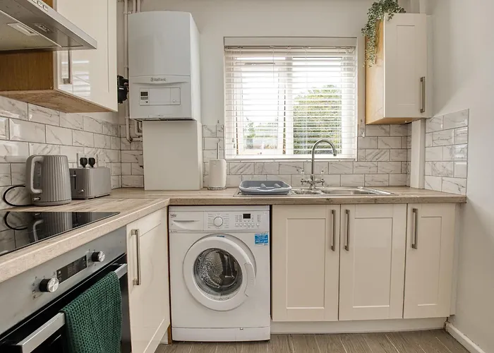 Crediton Cosy 3 Bedroom House - * Bristol