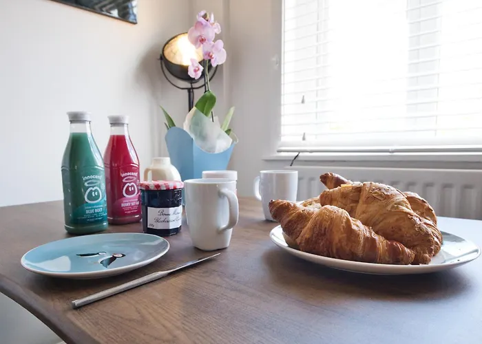 Crediton Cosy 3 Bedroom House -