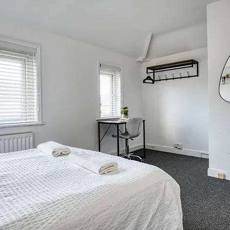 Hébergement de vacances Crediton Cosy 3 Bedroom House - *