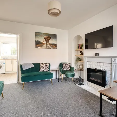 Crediton Cosy 3 Bedroom House - Hébergement de vacances